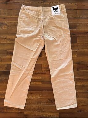 Straight-Leg Women's  Pants in Light Beige